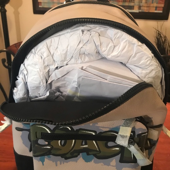 Graffiti Backpack—SOLD— - Picture 5 of 8